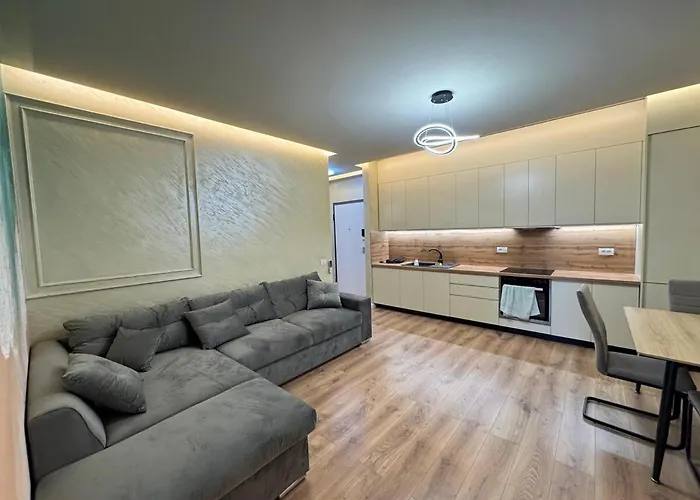 The Pearl Estate Mjull-Bathore